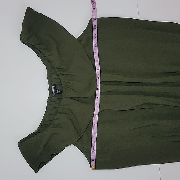 Express Olive Green Ruffle Tank Top / M. - Picture 5 of 9